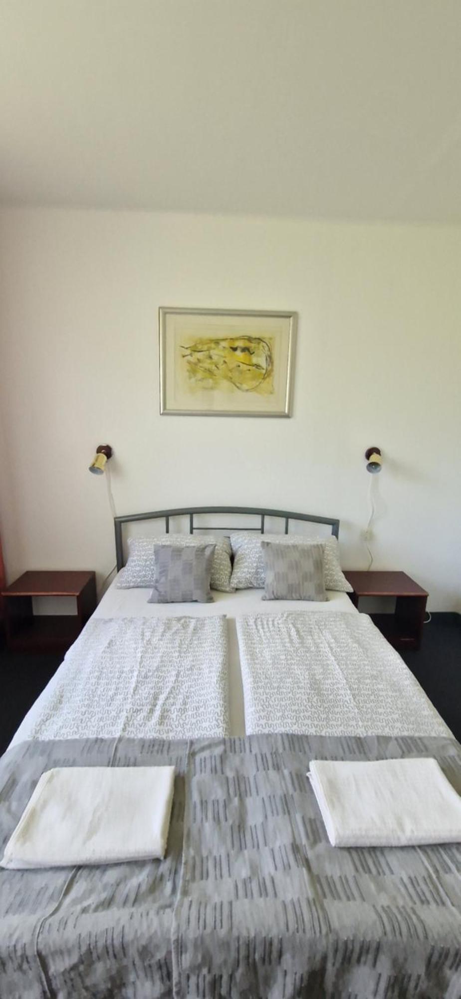 Aranypart Hostel Siófok Eksteriør bilde