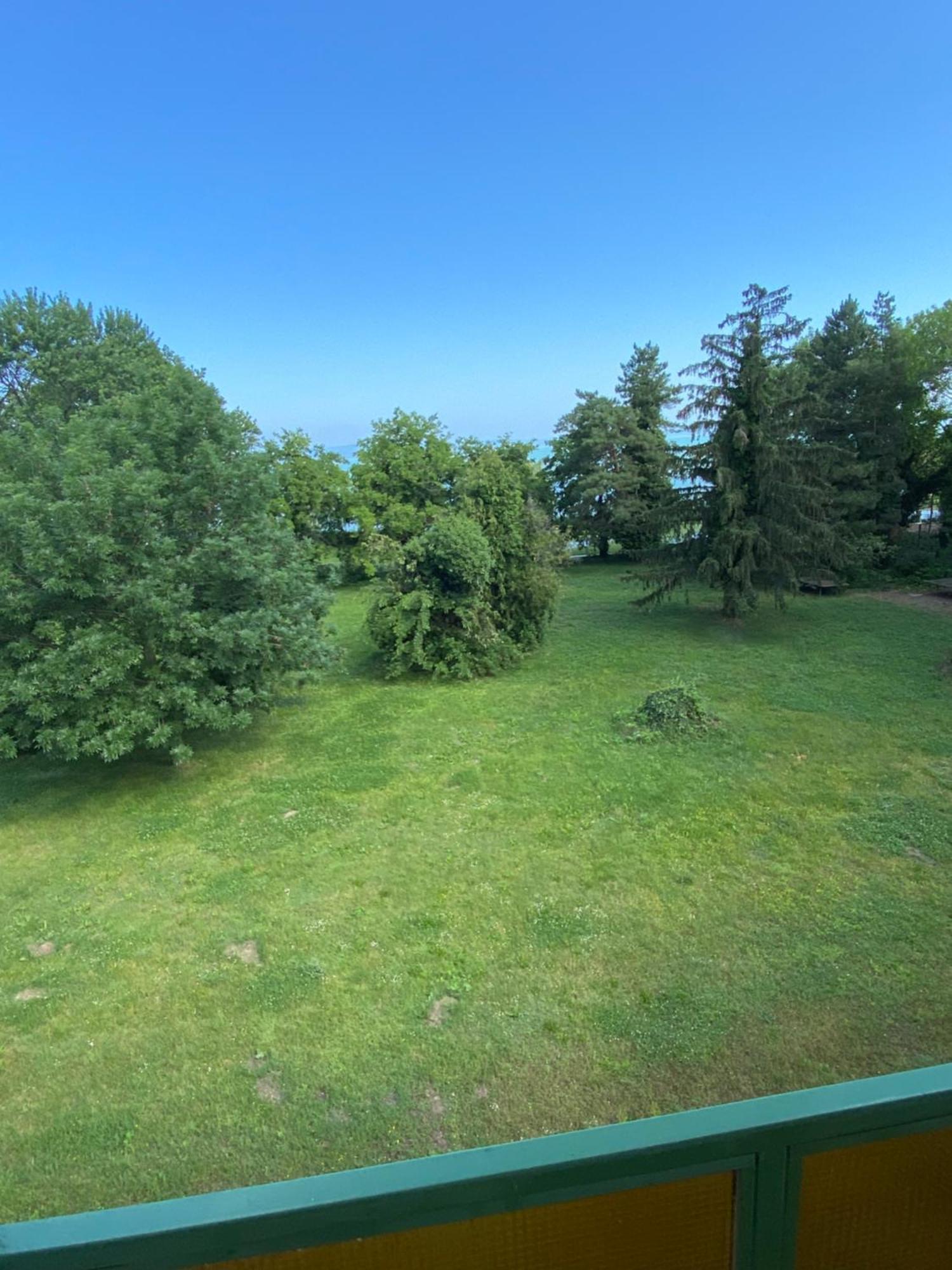 Aranypart Hostel Siófok Eksteriør bilde
